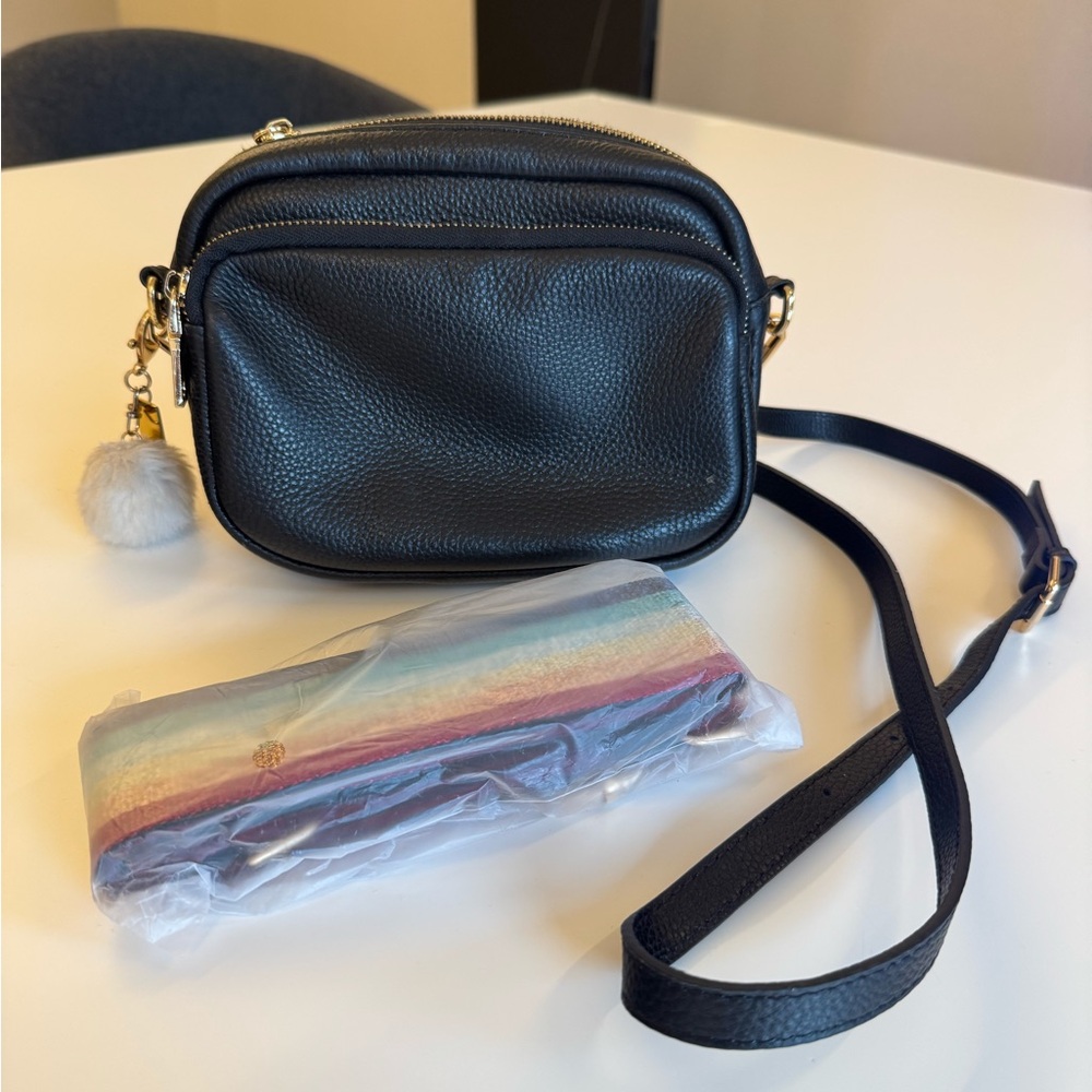 Elegant Black Leather Crossbody Bag